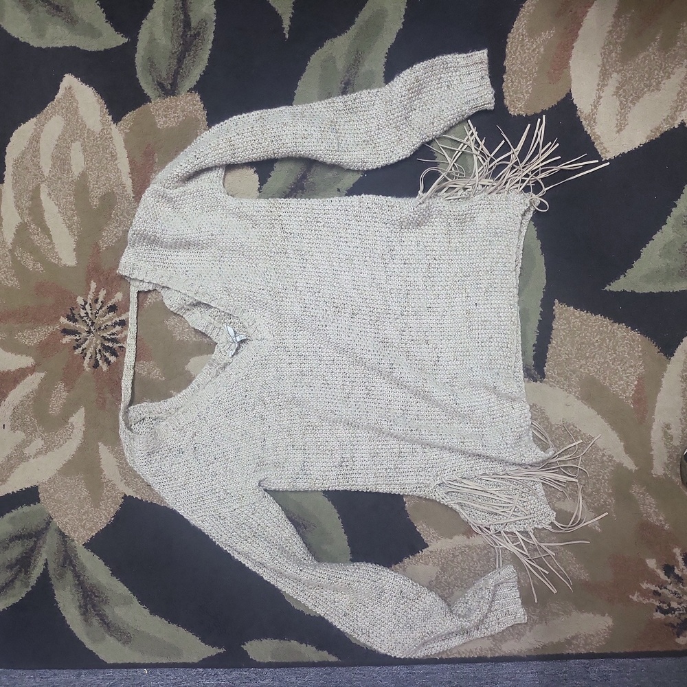 BKE Sweater Fringe